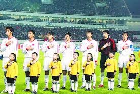 字母30+15+8难救主，唐斯打铁8中2布伦森37分，尼克斯送雄鹿7连败