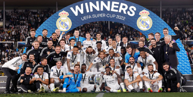 泰山队面对 泰山队面对